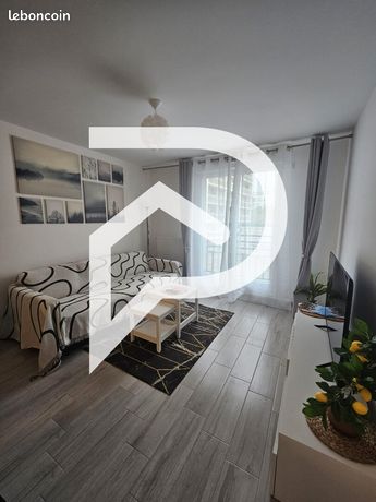 1 bedroom Apartment in Argenteuil, France No. 353552