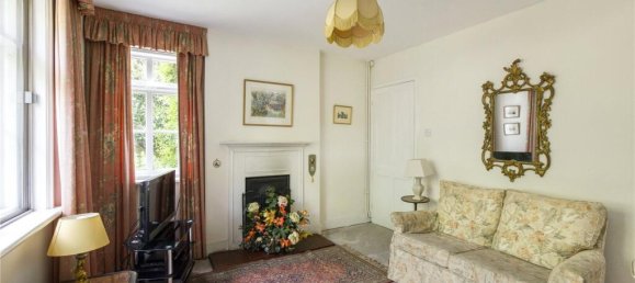 Дом с 4 спальнями в Эссендон, Великобритания № 6540 4