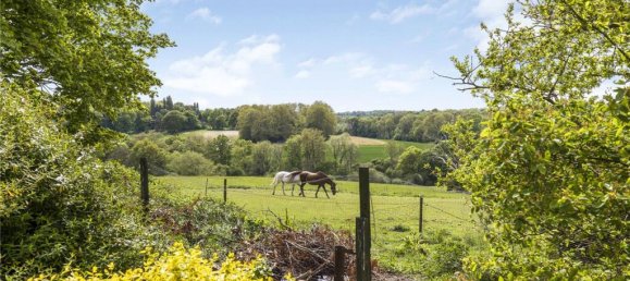 Дом с 4 спальнями в Эссендон, Великобритания № 6540 2