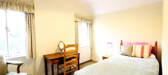 Дом с 4 спальнями в Эссендон, Великобритания № 6540 13