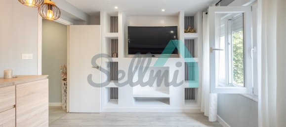 Apartamento de 2 dormitorios en Gijón, Spain No. 174875 24
