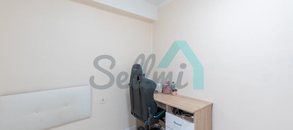 Apartamento de 2 dormitorios en Gijón, Spain No. 174875 4