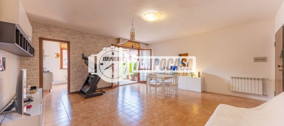3 bedrooms Apartment in Rome, Italy No. 356449 10