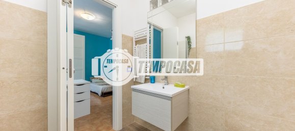 3 bedrooms Apartment in Rome, Italy No. 356449 25