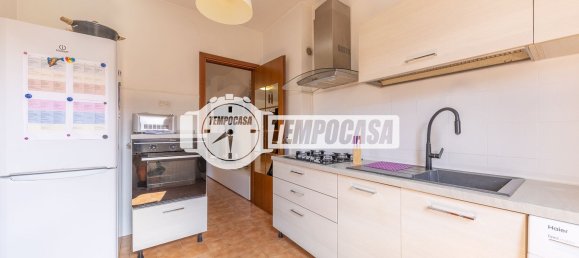 3 bedrooms Apartment in Rome, Italy No. 356449 3