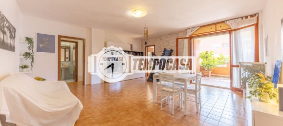3 bedrooms Apartment in Rome, Italy No. 356449 9