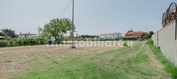 229m² Warehouse in Mira, Italy No. 293375 2