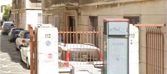 Apartamento de 4 dormitorios en Rome, Italy No. 373500 3