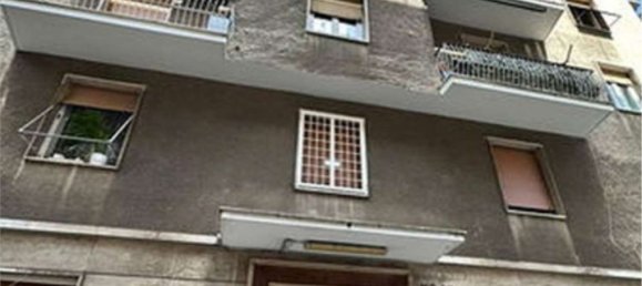 Apartamento de 4 dormitorios en Rome, Italy No. 373500 2