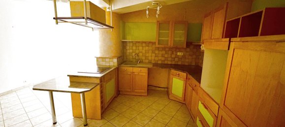 2 bedrooms Apartment in Melun, France No. 168563 2