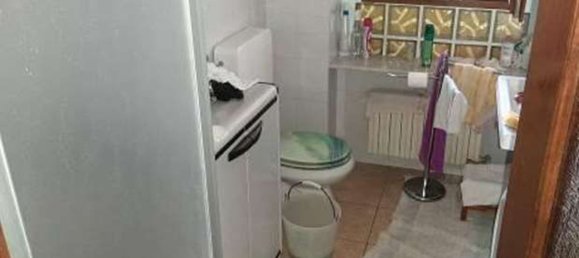 Casa de 6 habitaciónes en Gazzada Schianno, Italy No. 257463 18