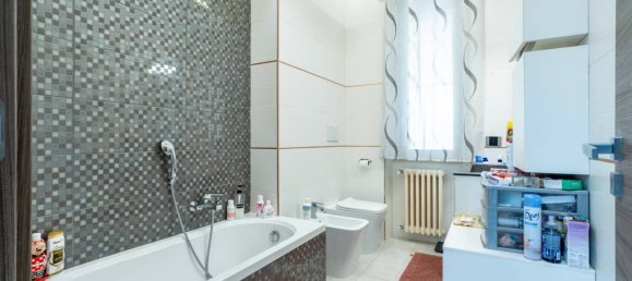 3 Schlafzimmer Wohnung in Paderno Dugnano, Italy, Nr. 318030 21