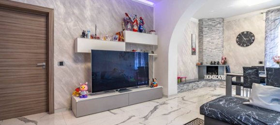 3 Schlafzimmer Wohnung in Paderno Dugnano, Italy, Nr. 318030 7