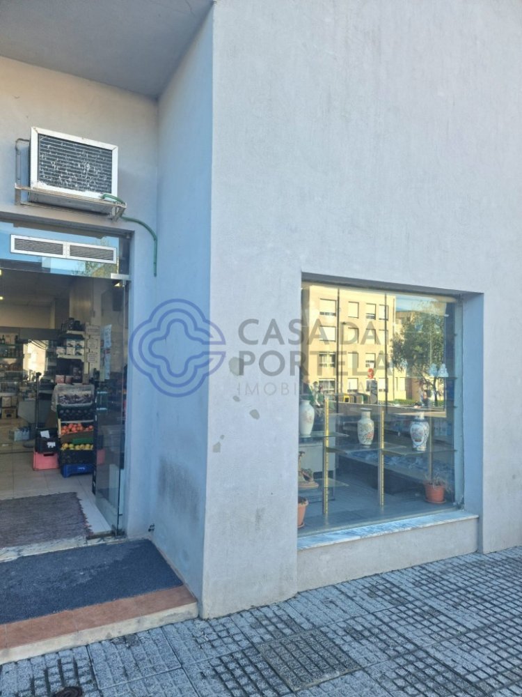 Propiedad comercial en Rio Tinto, Portugal 88 m² No. 41017