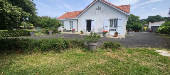 7 bedrooms House in Liez, France No. 109530 2