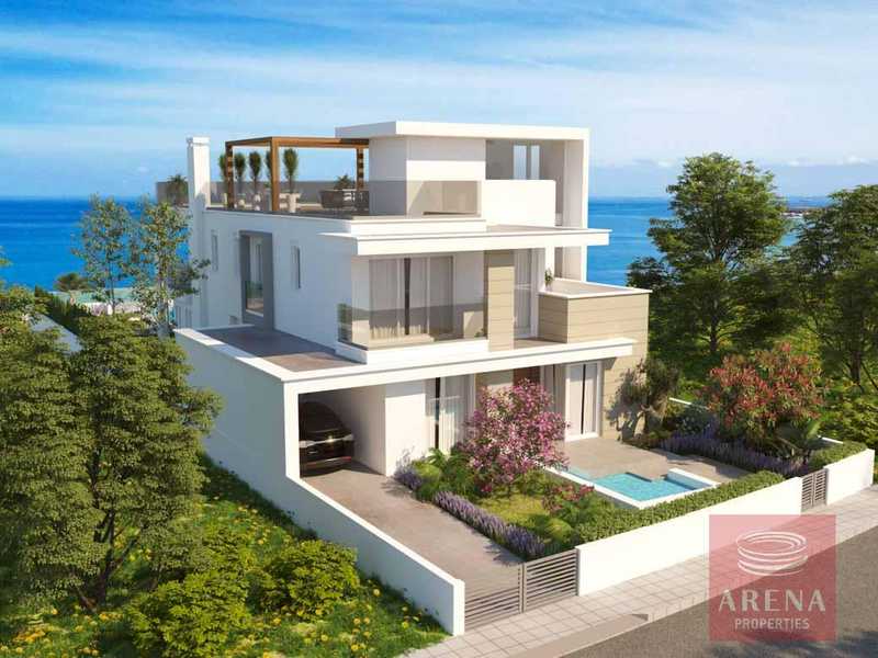 5 bedrooms Villa in Pervolia, Cyprus No. 20115
