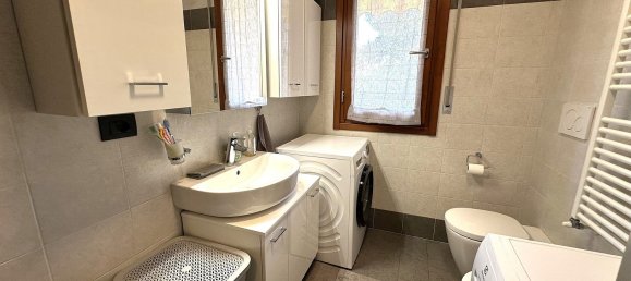 2 Schlafzimmer Wohnung in Saronno, Italy, Nr. 363526 15