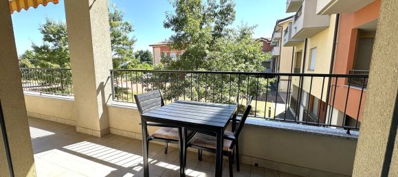 2 Schlafzimmer Wohnung in Saronno, Italy, Nr. 363526 5