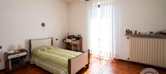 Villa de 5 habitaciónes en Mornago, Italy No. 166571 12