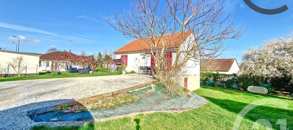 Villa de 3 dormitorios en Saint-Julien-les-Villas, France No. 81259 10