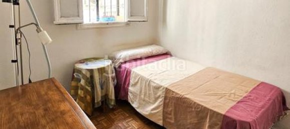 3 bedrooms Apartment in Madrid, Spain No. 170464 19