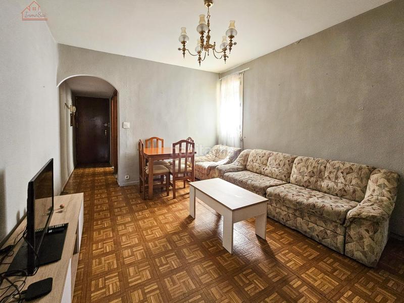 3 bedrooms Apartment in Madrid, Spain No. 170464