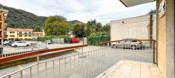 2-salle Appartement à Borgosesia, Italy No. 238187 65