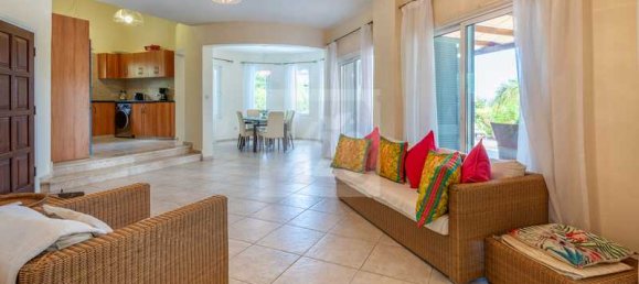 3 Schlafzimmer Haus in Polis, Cyprus, Nr. 13559 7