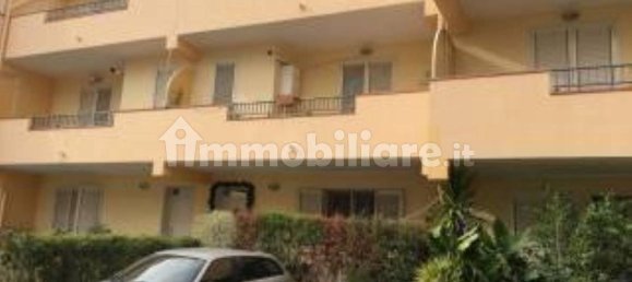 Casa de 3 dormitorios en Torregrotta, Italy No. 38201 2