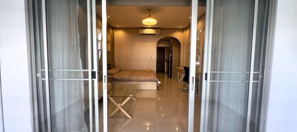 Studio in the Condo in Pattaya, Thailand No. 27488 15