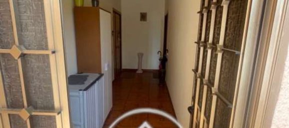 Apartamento de 5 divisões em Cisterna di Latina, Italy N.º 28917 2