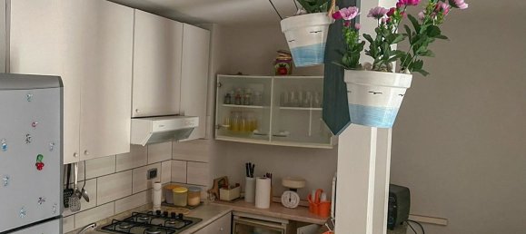 5 rooms House in Sessa Aurunca, Italy No. 34145 3