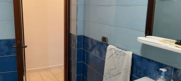 5 rooms House in Sessa Aurunca, Italy No. 34145 8