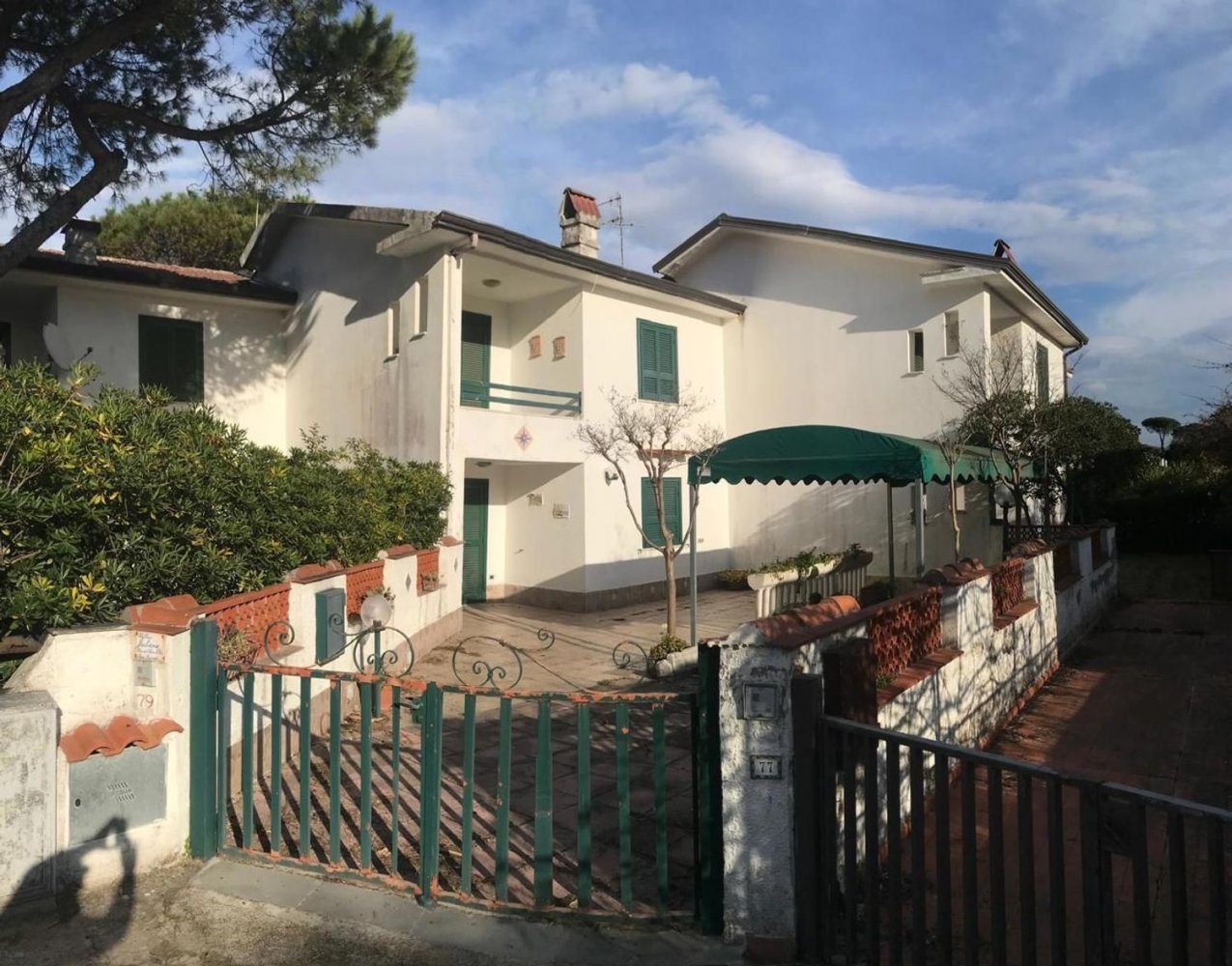 5 rooms House in Sessa Aurunca, Italy No. 34145