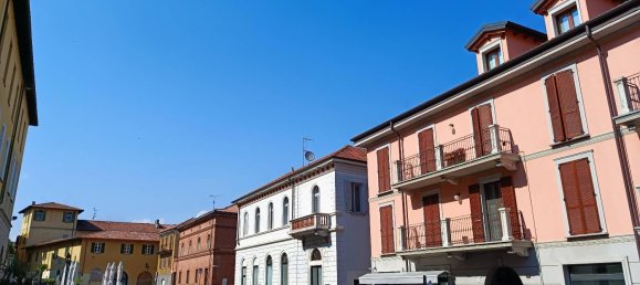 4 Schlafzimmer Penthouse in Arona, Italy, Nr. 372362 15