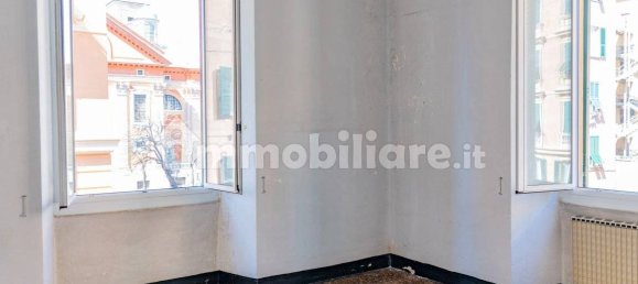 5 bedrooms Apartment in Genoa, Italy No. 116470 9