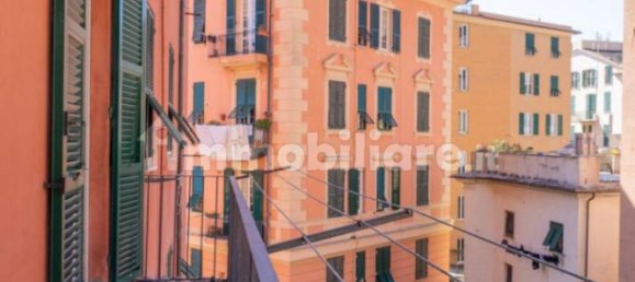 5 bedrooms Apartment in Genoa, Italy No. 116470 4