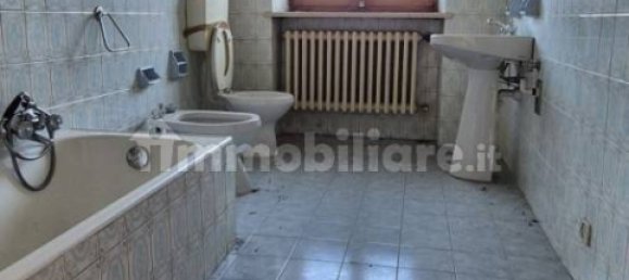 6 غرف نوم فيلا في Foglizzo, Italy رقم 264471 40