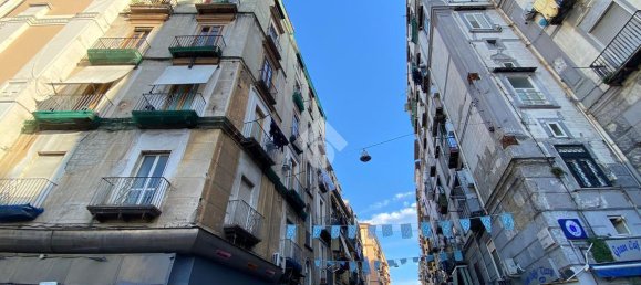 2 rooms Apartment in Naples, Italy No. 104114 9