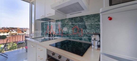 3 rooms Apartment in Milan, Italy No. 242366 5