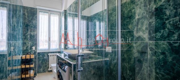 3 rooms Apartment in Milan, Italy No. 242366 7