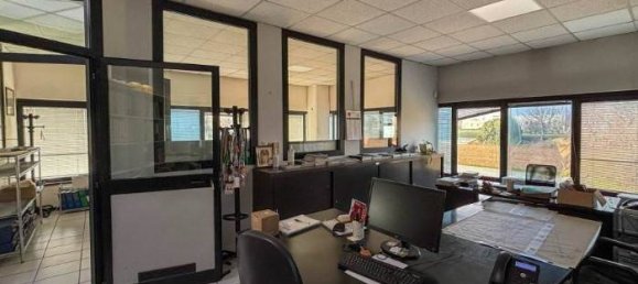 3480m² Commercial property in Aicurzio, Italy No. 221606 3