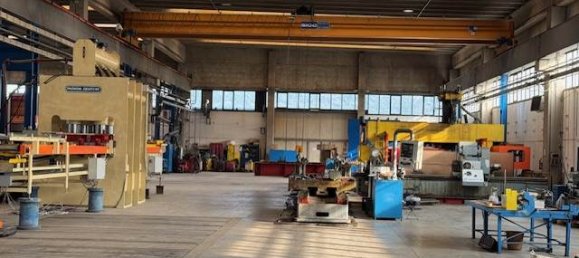 3480m² Commercial property in Aicurzio, Italy No. 221606 25