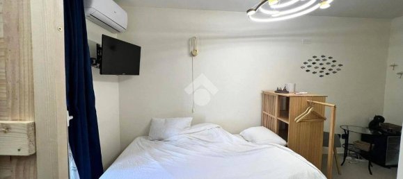 Studio à Naples, Italy No. 34112 21