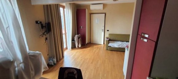 2 rooms Apartment in Ponte San Pietro, Italy No. 62600 9