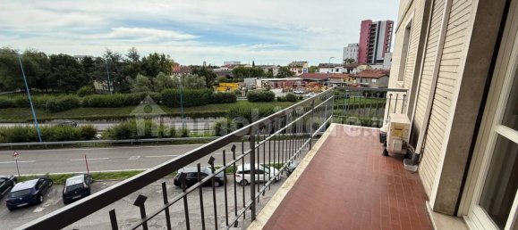 1 bedroom Apartment in Brescia, Italy No. 301944 17