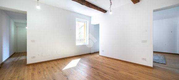 4 rooms Apartment in Correggio, Italy No. 38007 9