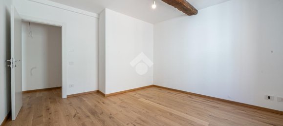 4 rooms Apartment in Correggio, Italy No. 38007 21