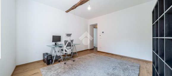 4 rooms Apartment in Correggio, Italy No. 38007 11