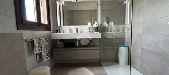 3 Schlafzimmer Doppelhaus in Bomporto, Italy, Nr. 297395 20